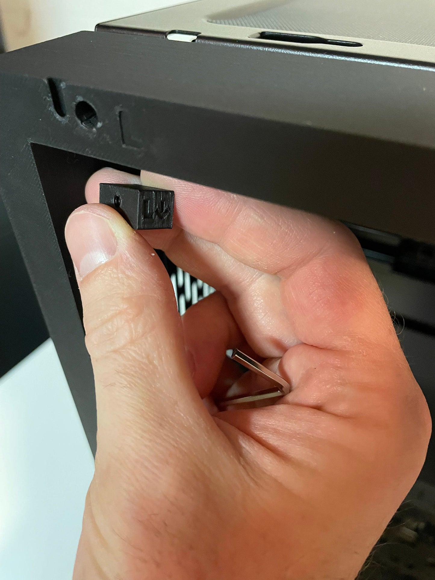 Lian Li O11D XL 40mm Side Glass Spacer Kit | FIT A LARGER GPU | CluCraft